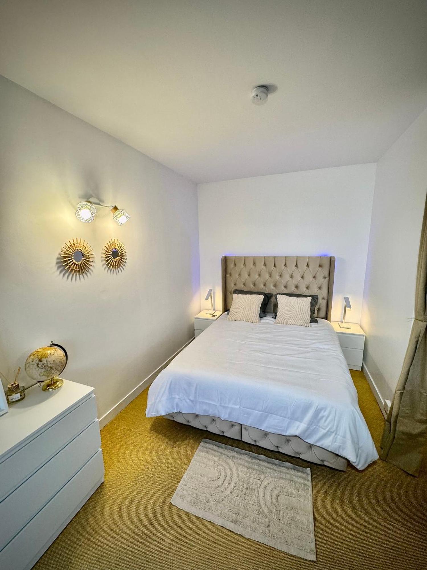 Appartement Avec Piscine Paříž Exteriér fotografie
